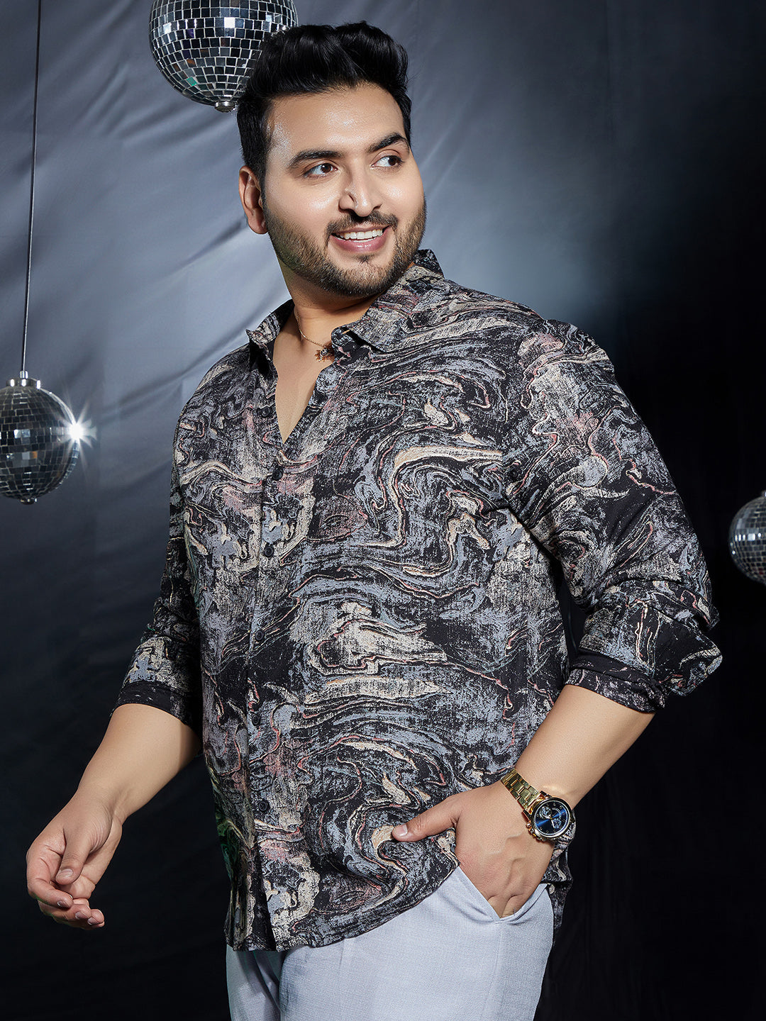 Futuristic-Fluid Shirt