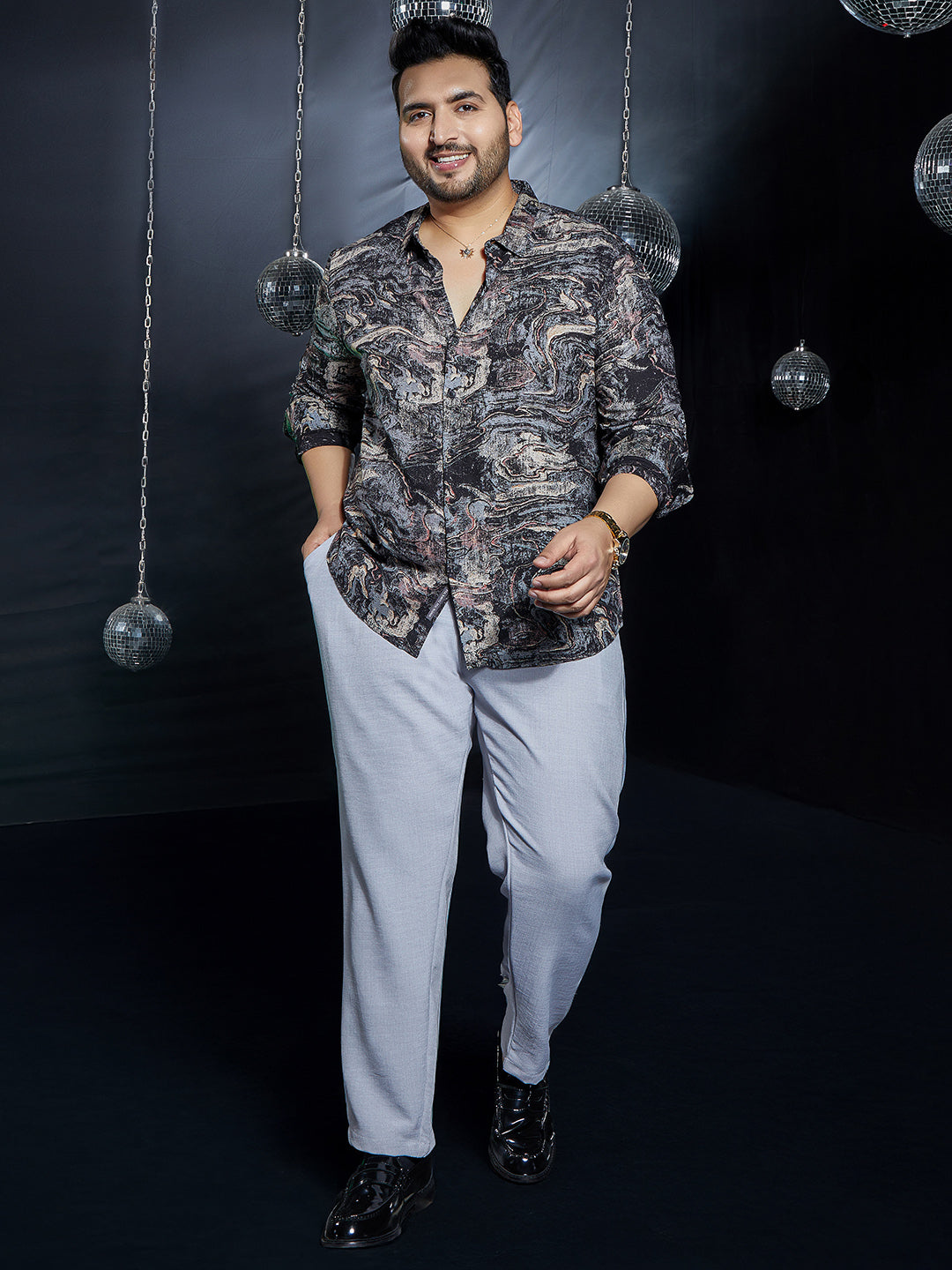 Futuristic-Fluid Shirt