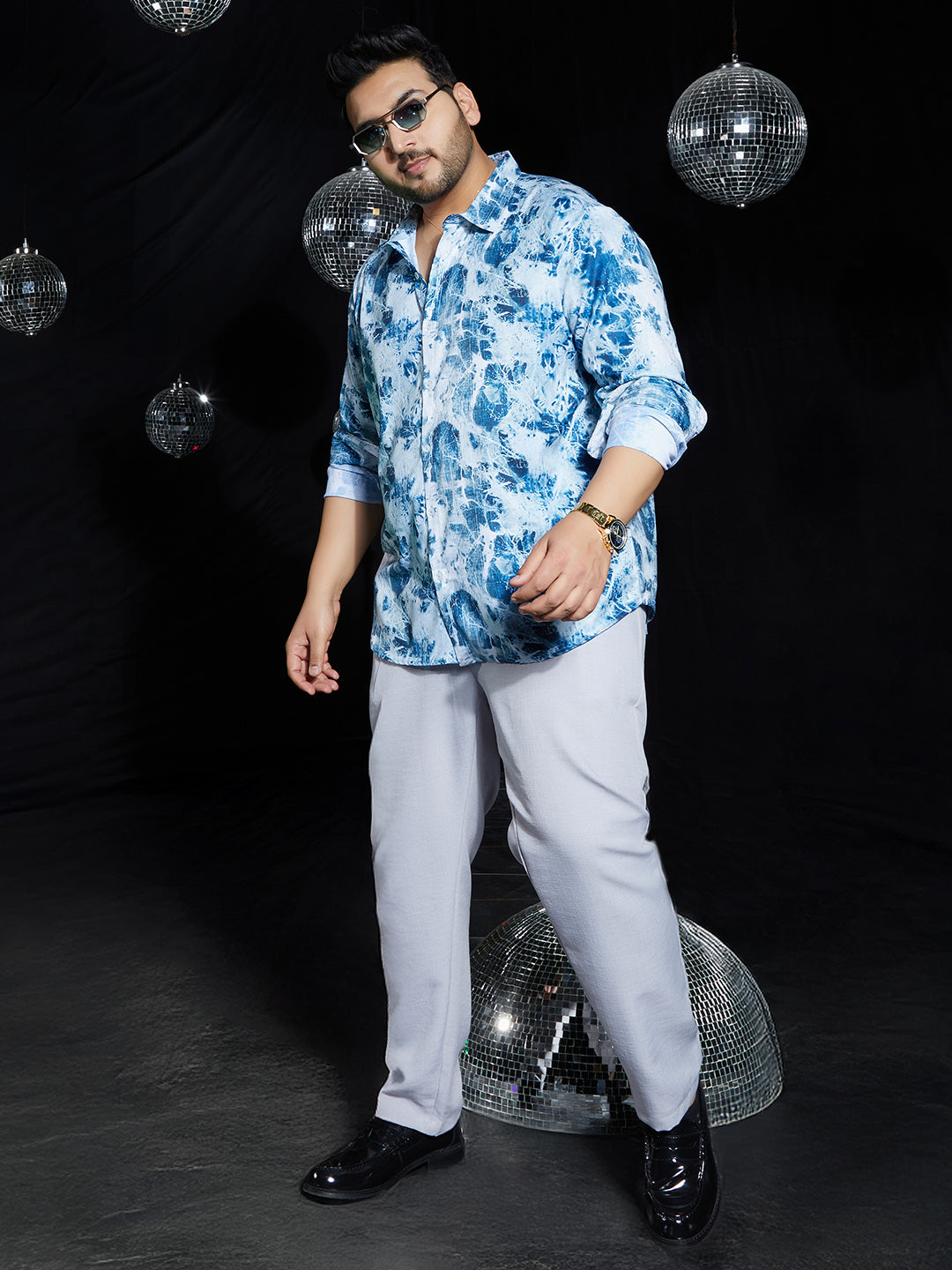 Striated-Contrast Regular Shirt