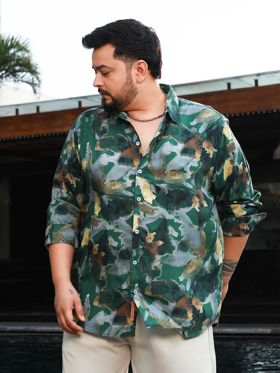 Botanical-Impression Shirt