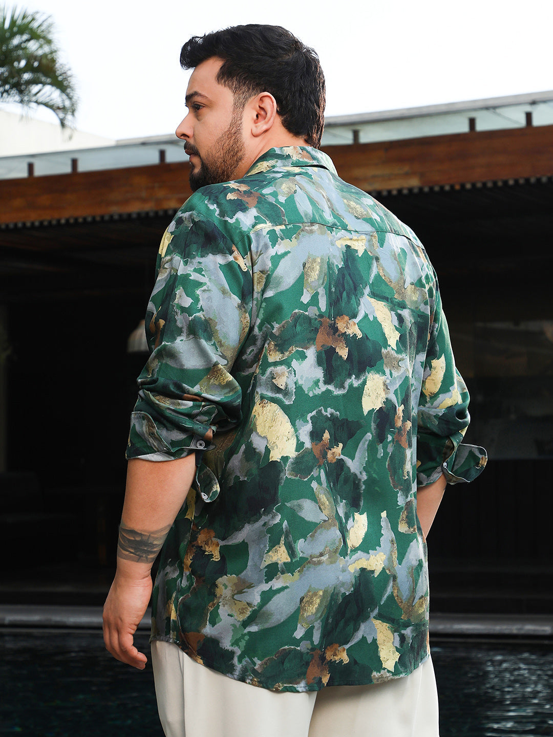 Botanical-Impression Shirt