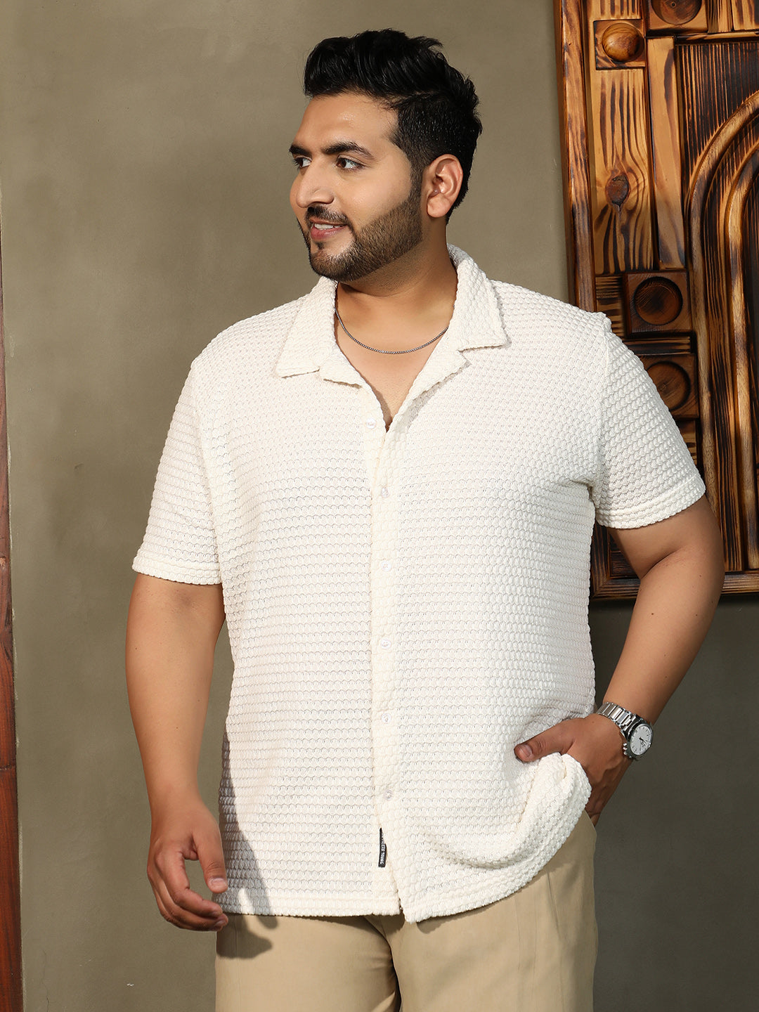 Oval-Tactile Knit Shirt