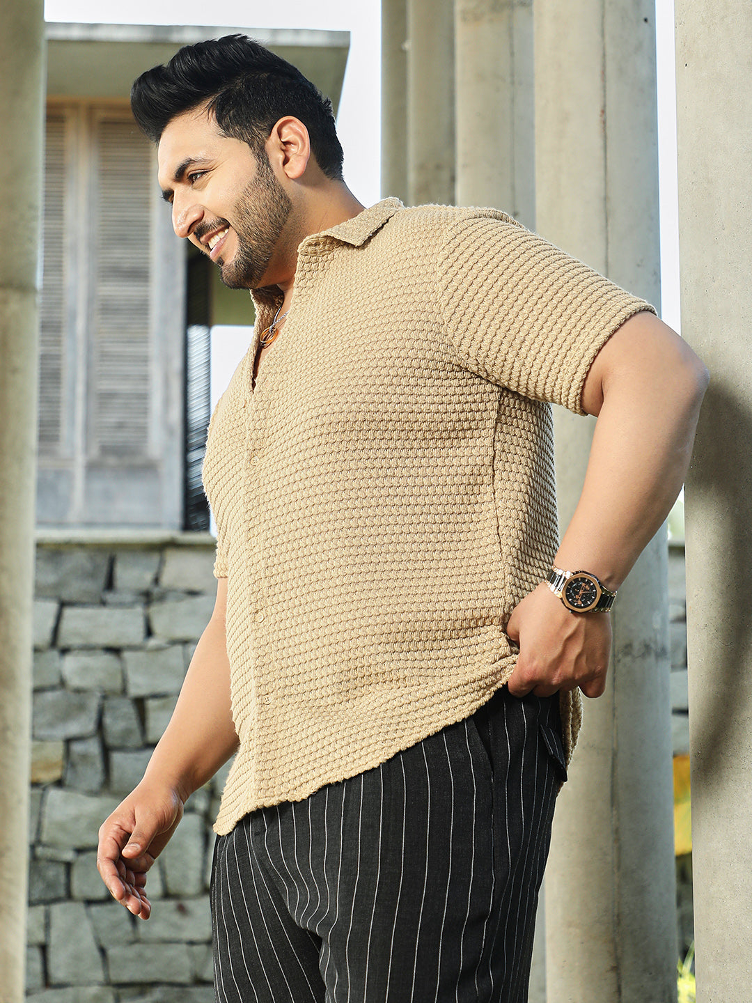 Oval-Tactile Knit Shirt