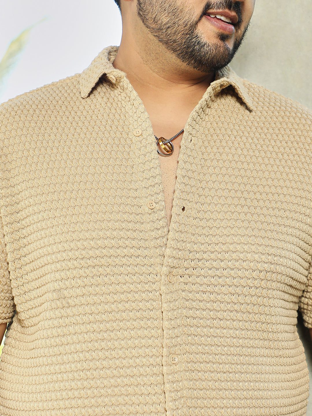 Oval-Tactile Knit Shirt