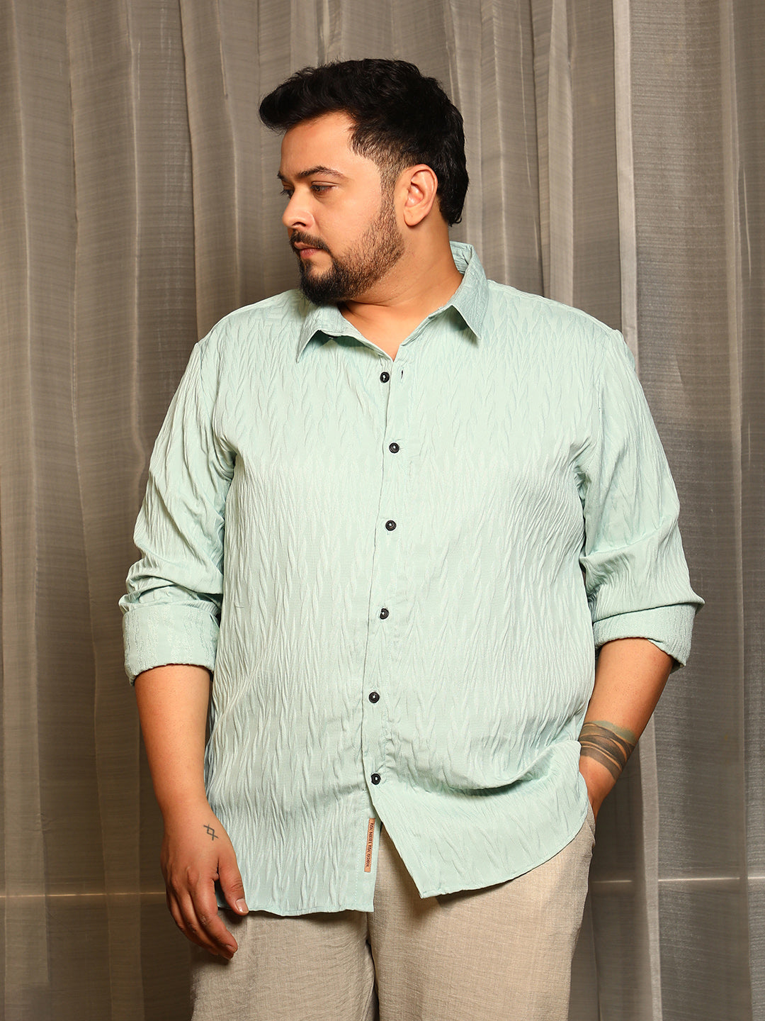 Twistline-Tactile Shirt