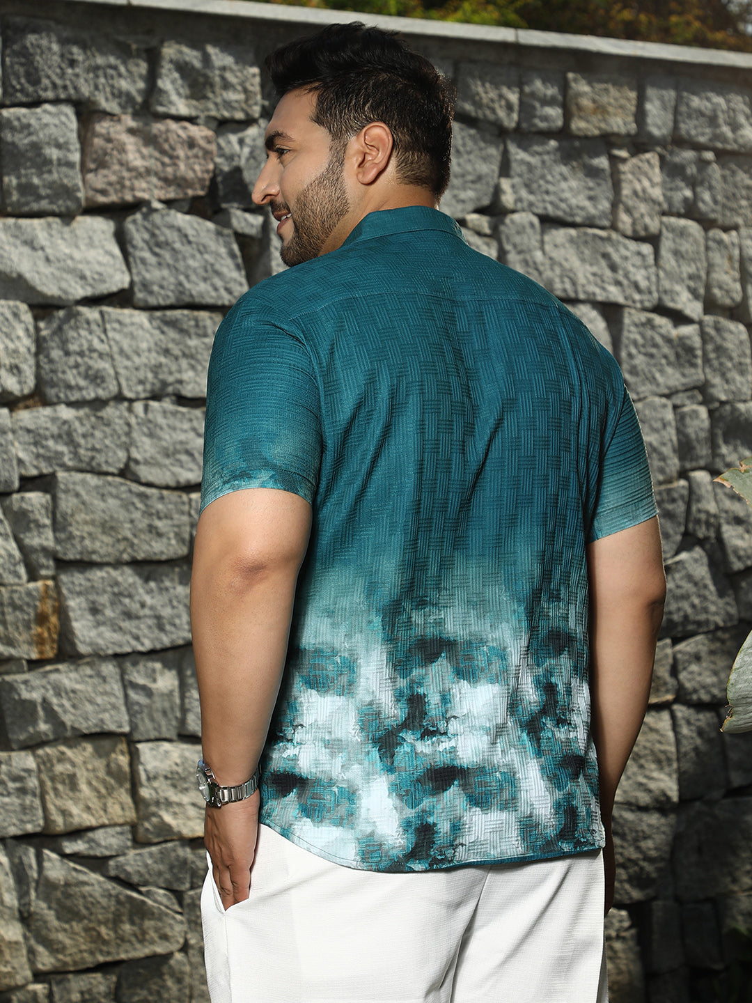 Abstract-Ombre Oversized Shirt