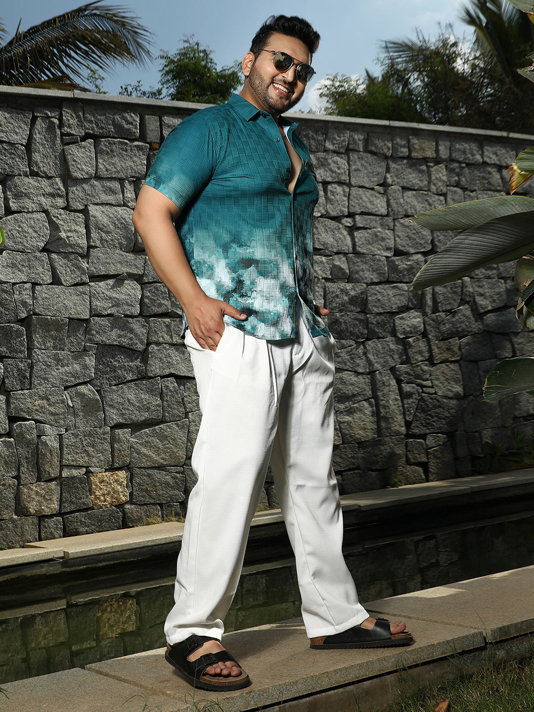 Abstract-Ombre Oversized Shirt