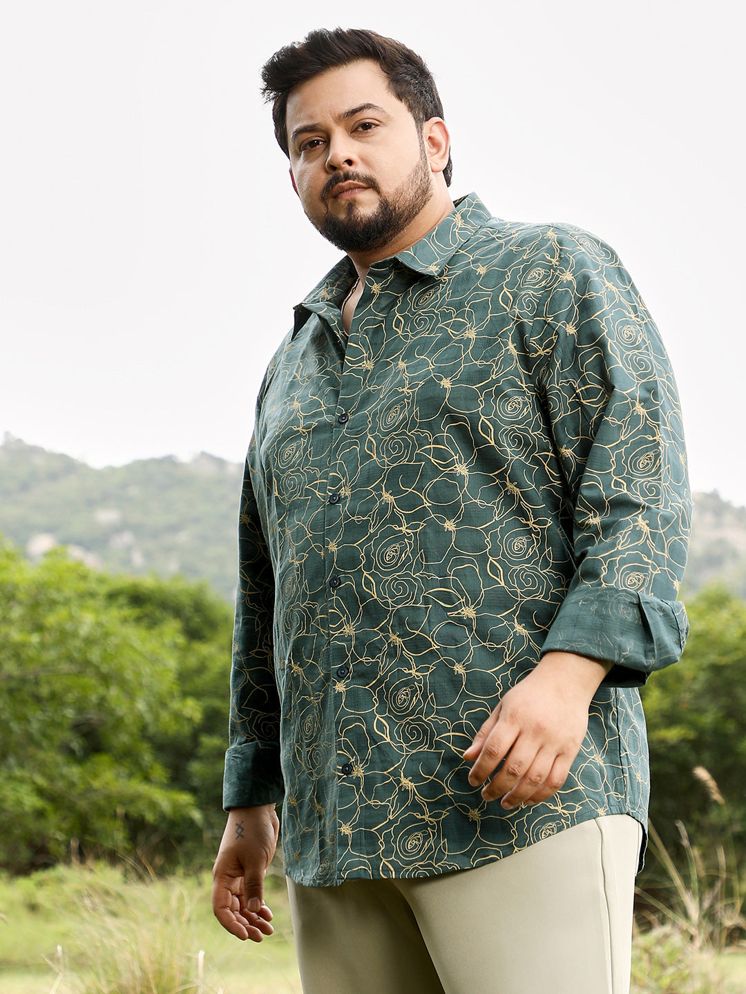 Roses-Lined Embroidered Shirt