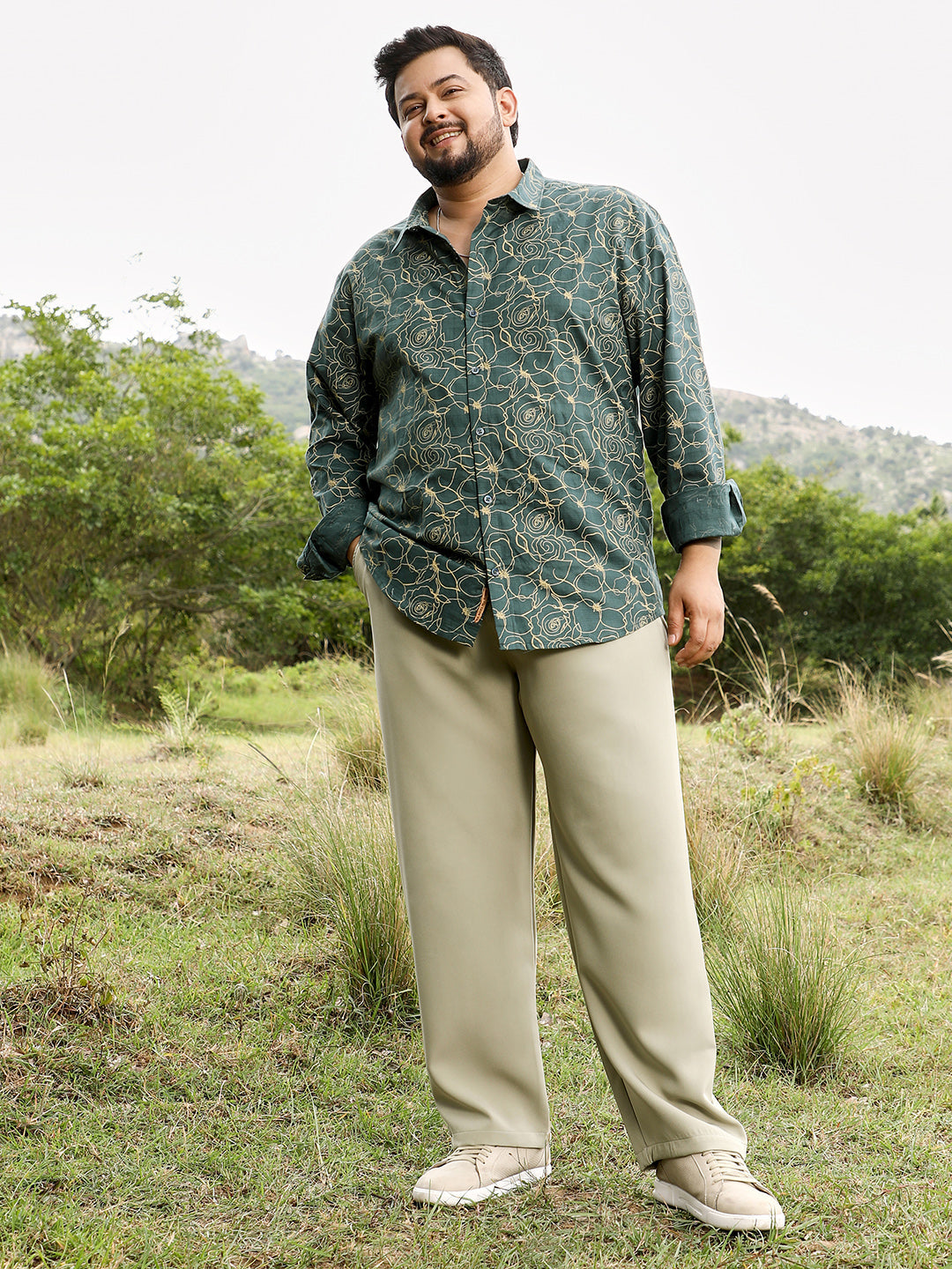 Roses-Lined Embroidered Shirt