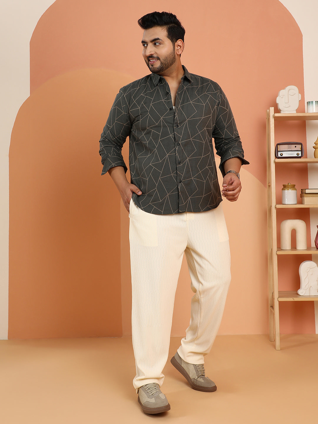 Geometric-Veined Shirt