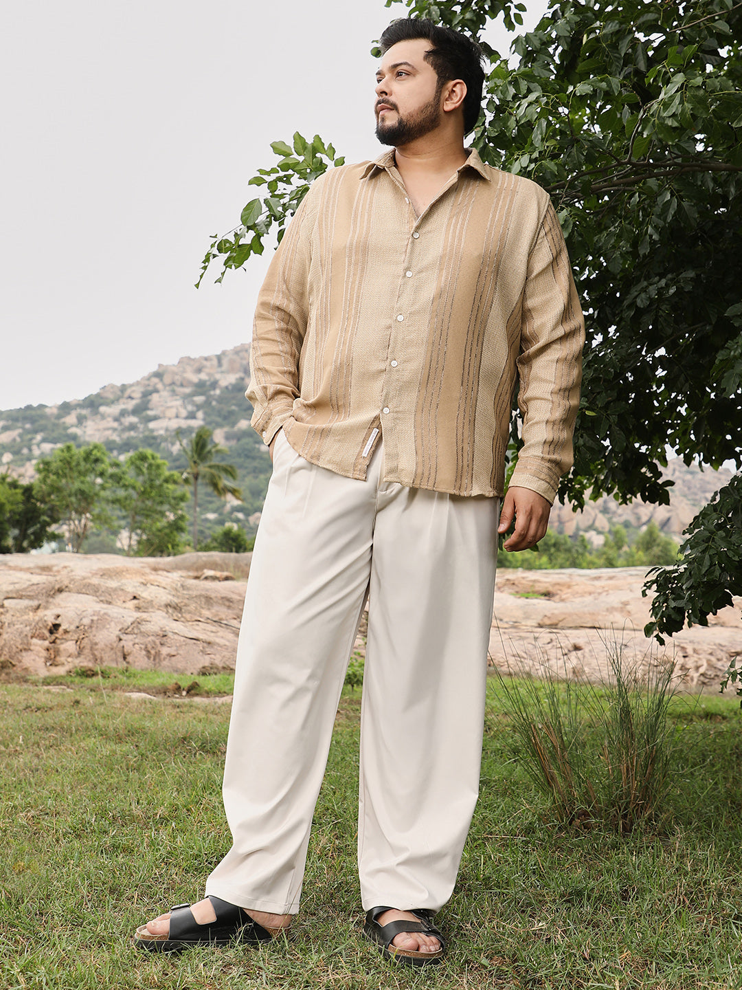 Unbalanced-Striped Jacquard Shirt