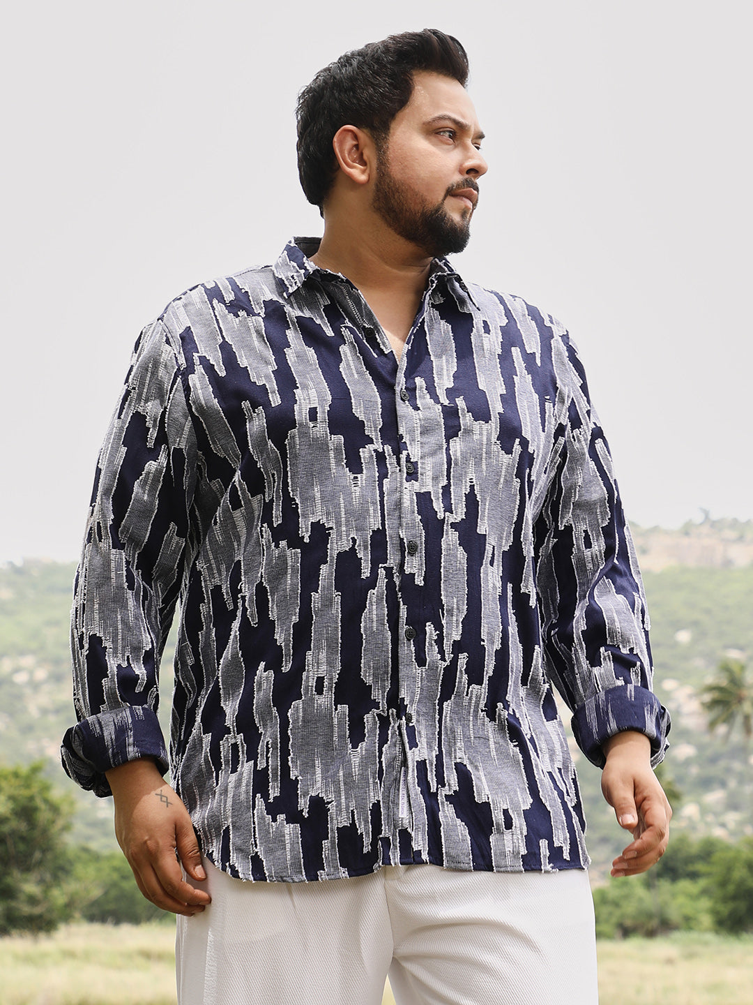 Contrast-Distressed Jacquard Shirt