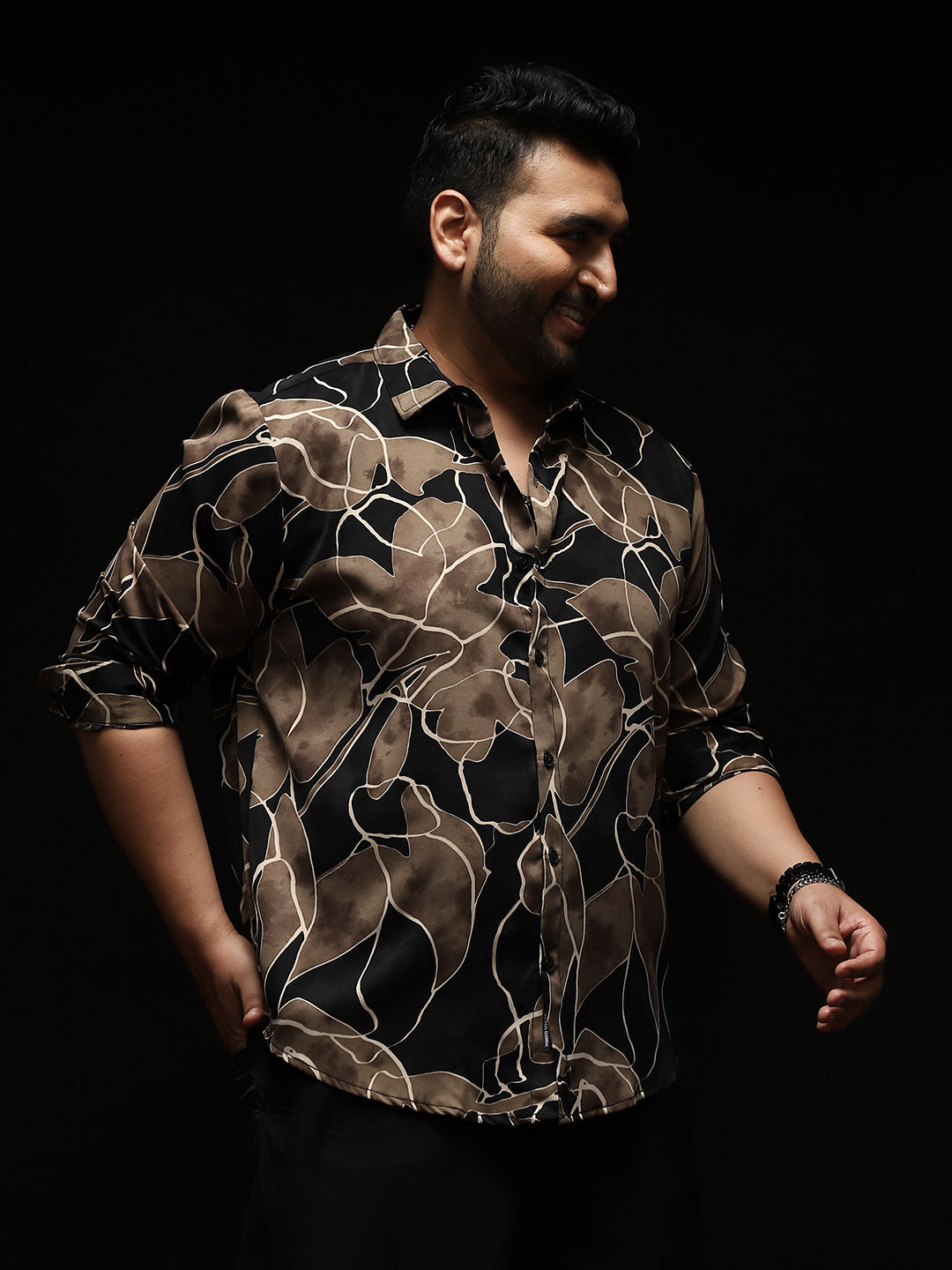 Artistic-Foliage Lined Imrprint Shirt