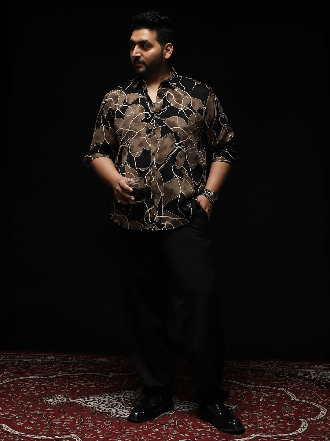 Artistic-Foliage Lined Imrprint Shirt