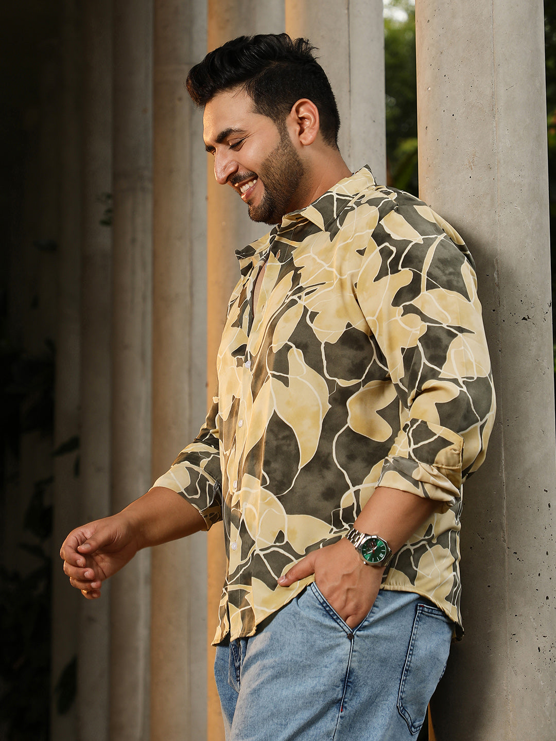 Artistic-Foliage Lined Imrprint Shirt
