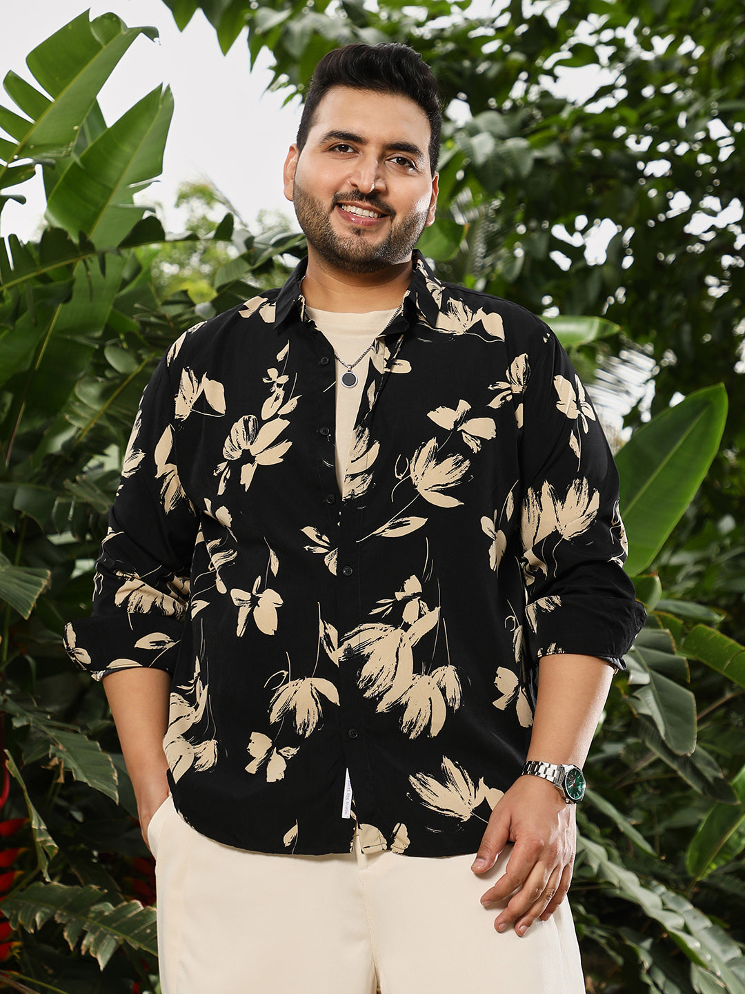 Contrast-Petalia Imprint Shirt