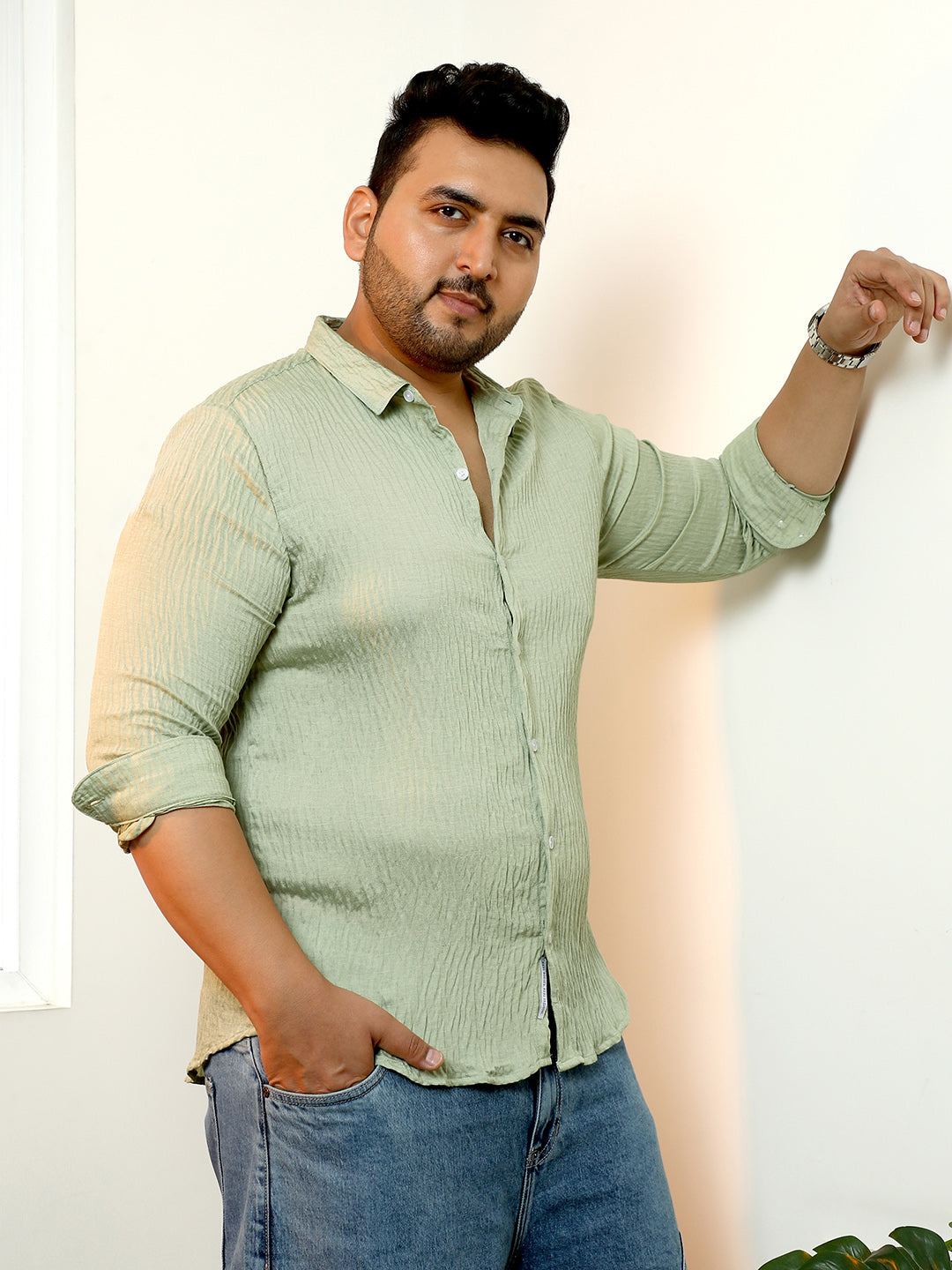 Solid Creased-Tactile Shirt