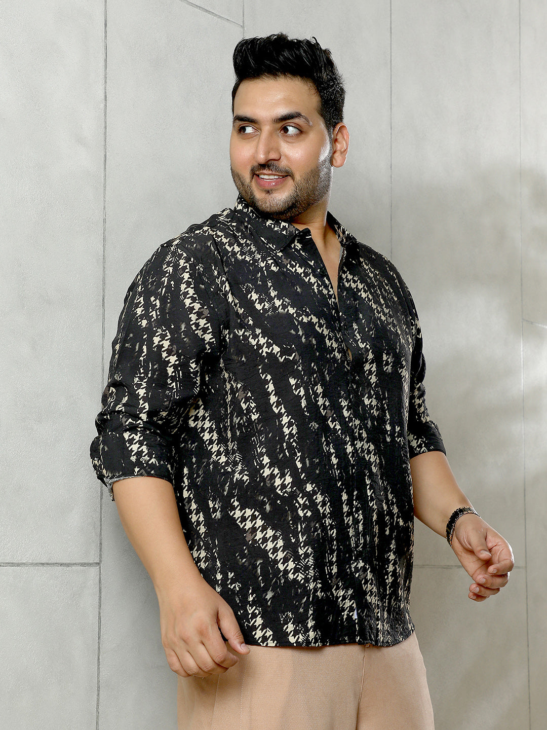 Grazed-Houndstooth Imprint Shirt