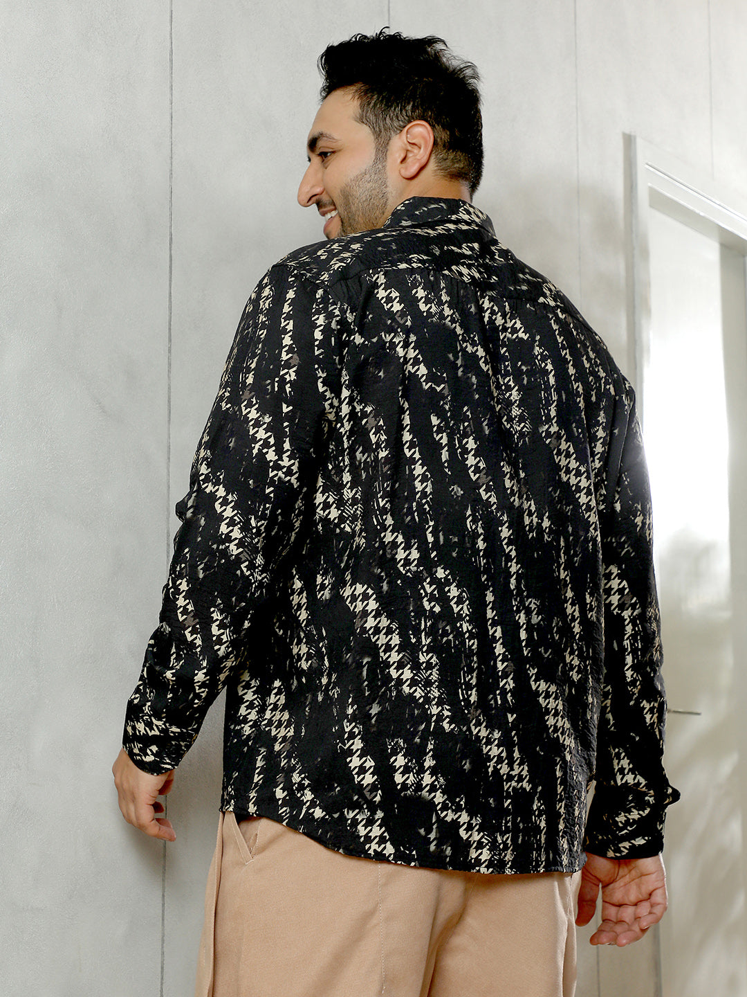 Grazed-Houndstooth Imprint Shirt