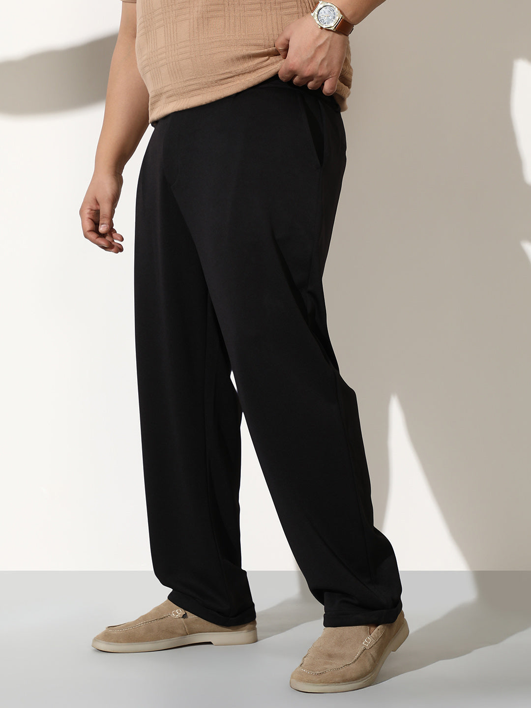 Pleated-Tailored Trousers