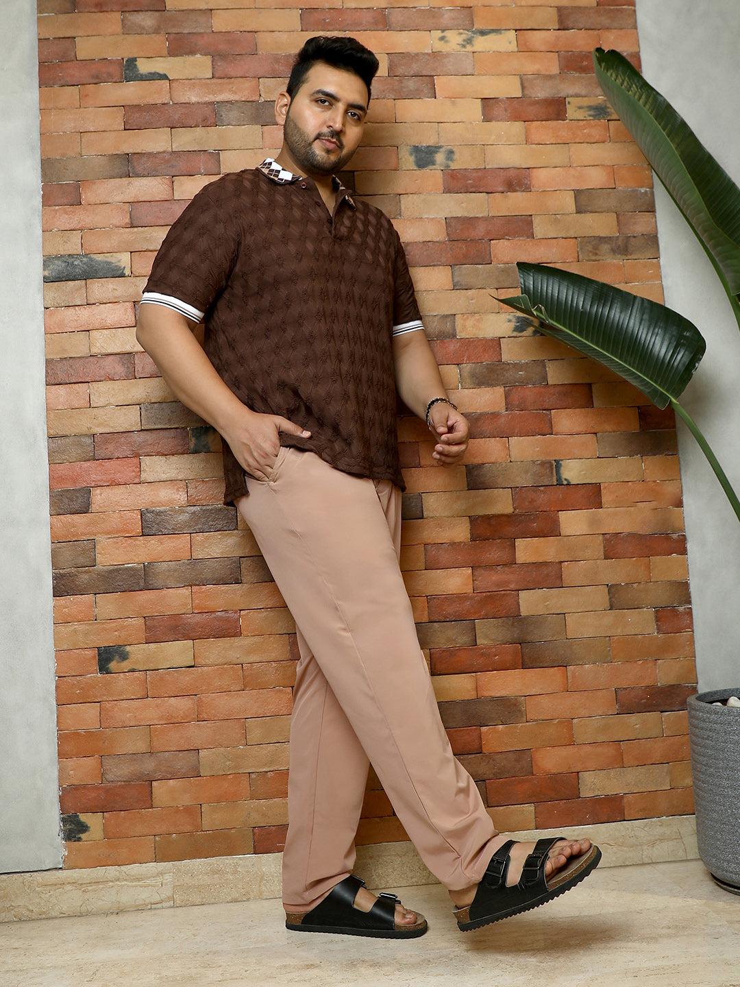 Solid Pleated Tailored Trousers