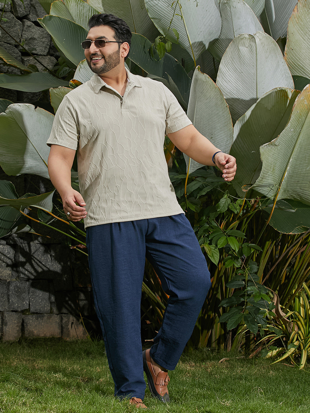 Veined-Tactile Polo T-Shirt