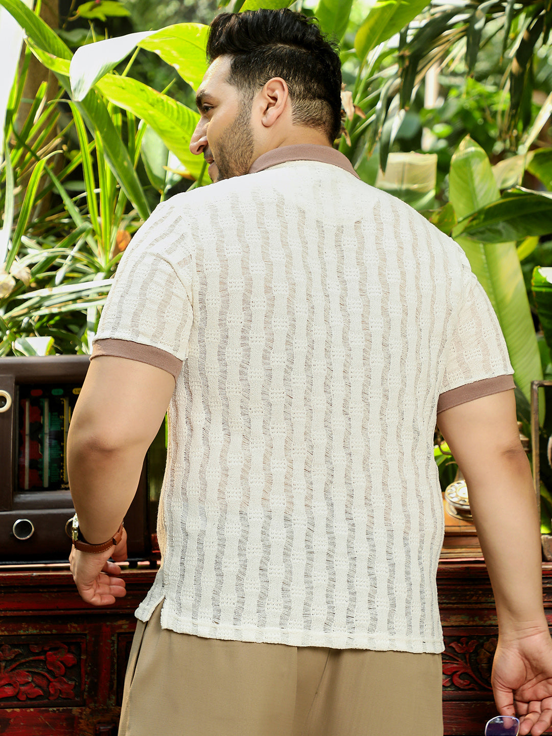 Off-White Textured T-Shirt