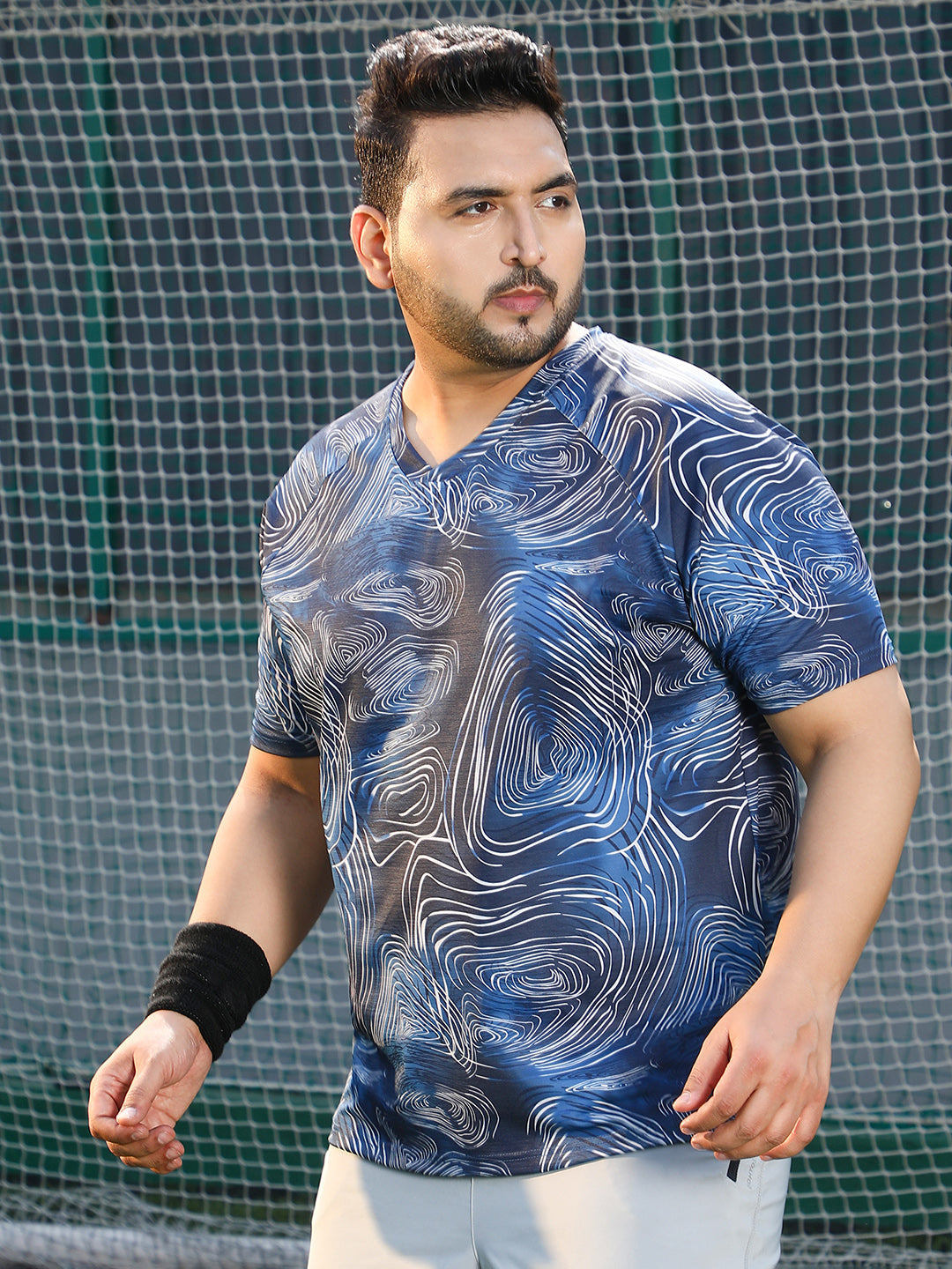 Swirl-Lined Activewear T-Shirt
