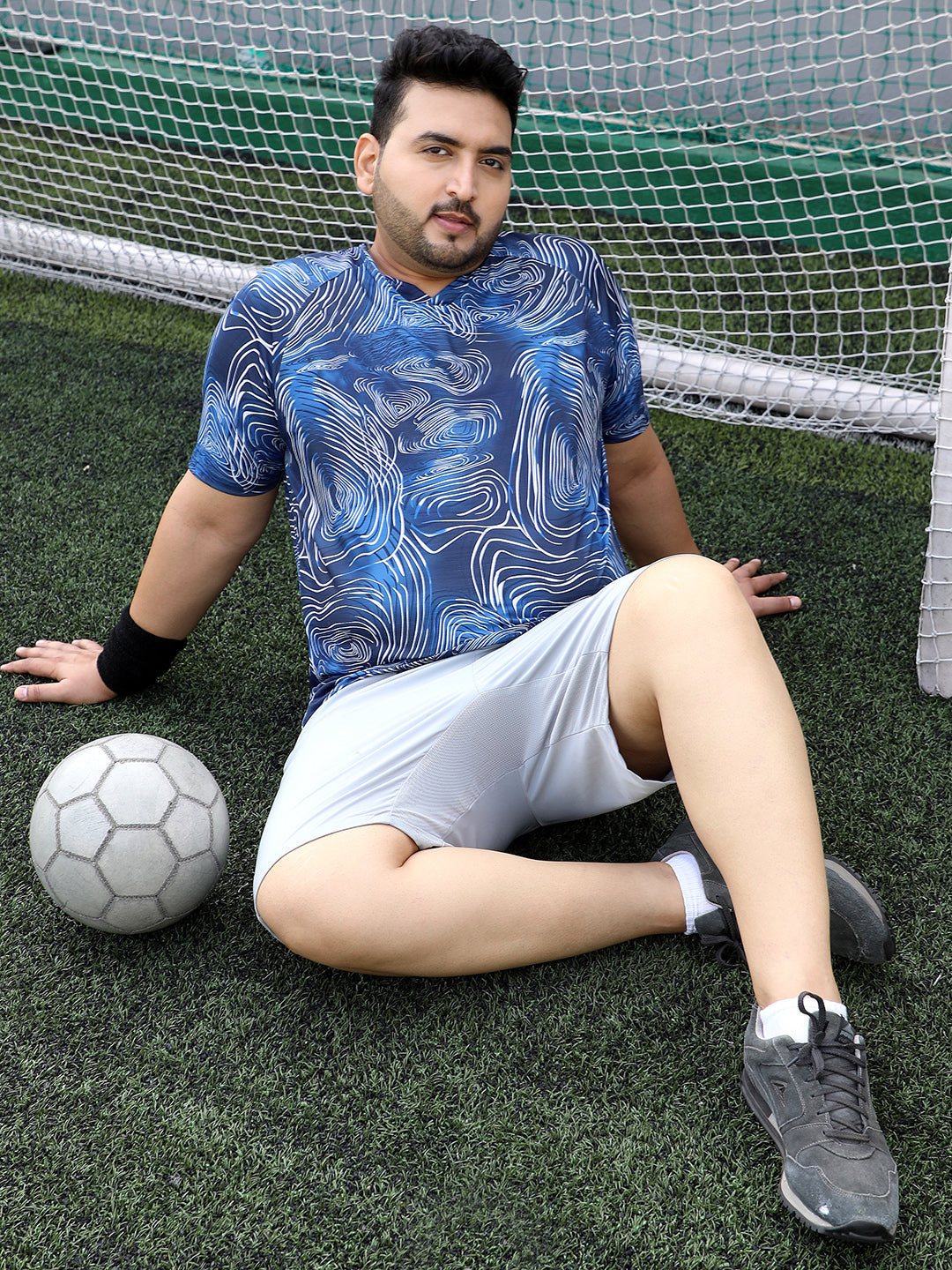 Swirl-Lined Activewear T-Shirt