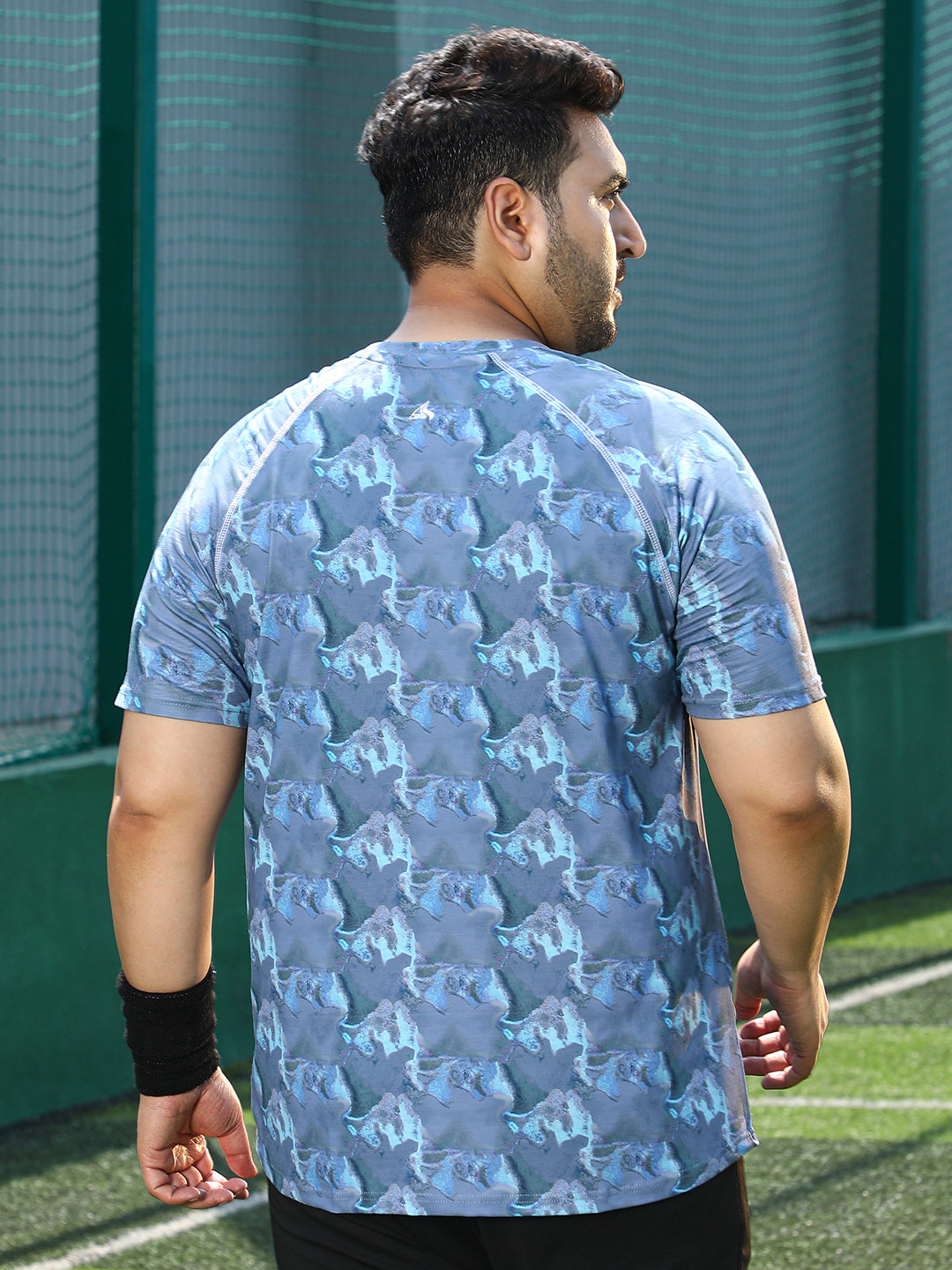 Panel-Swirl Activewear T-Shirt