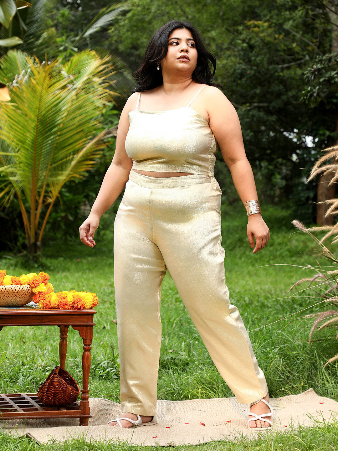 Floral Motif Kurta With Crop Top And Trousers