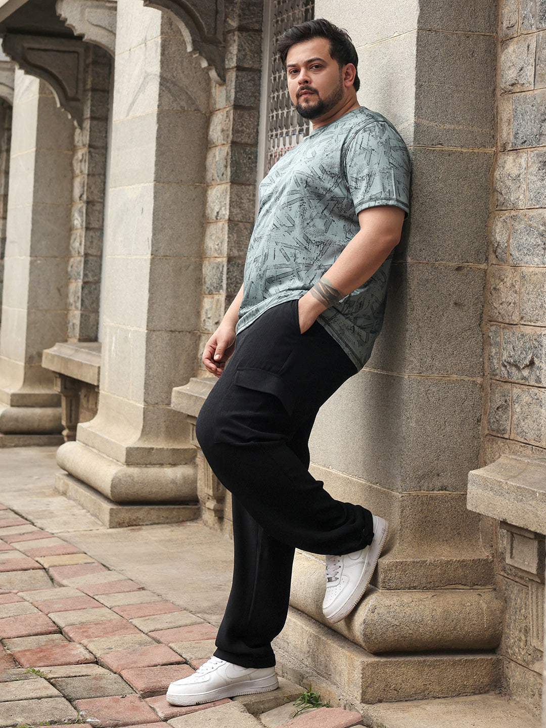 Abstract-Streak Activewear T-Shirt