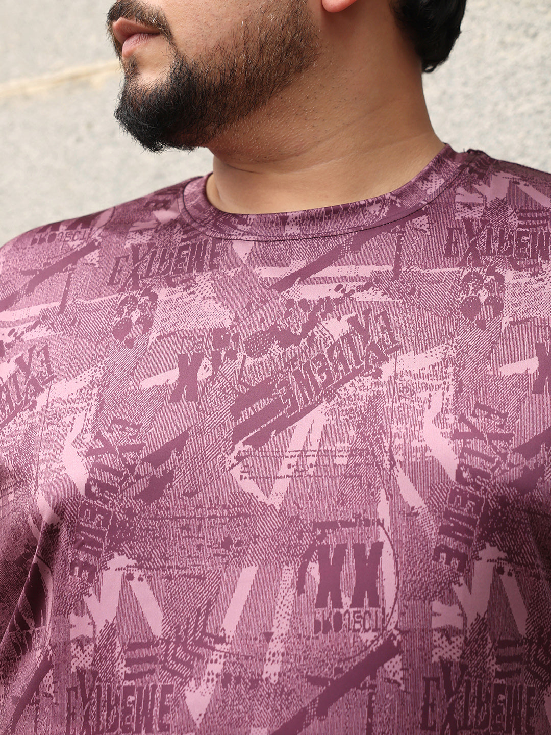 Abstract-Typo Activewear T-Shirt