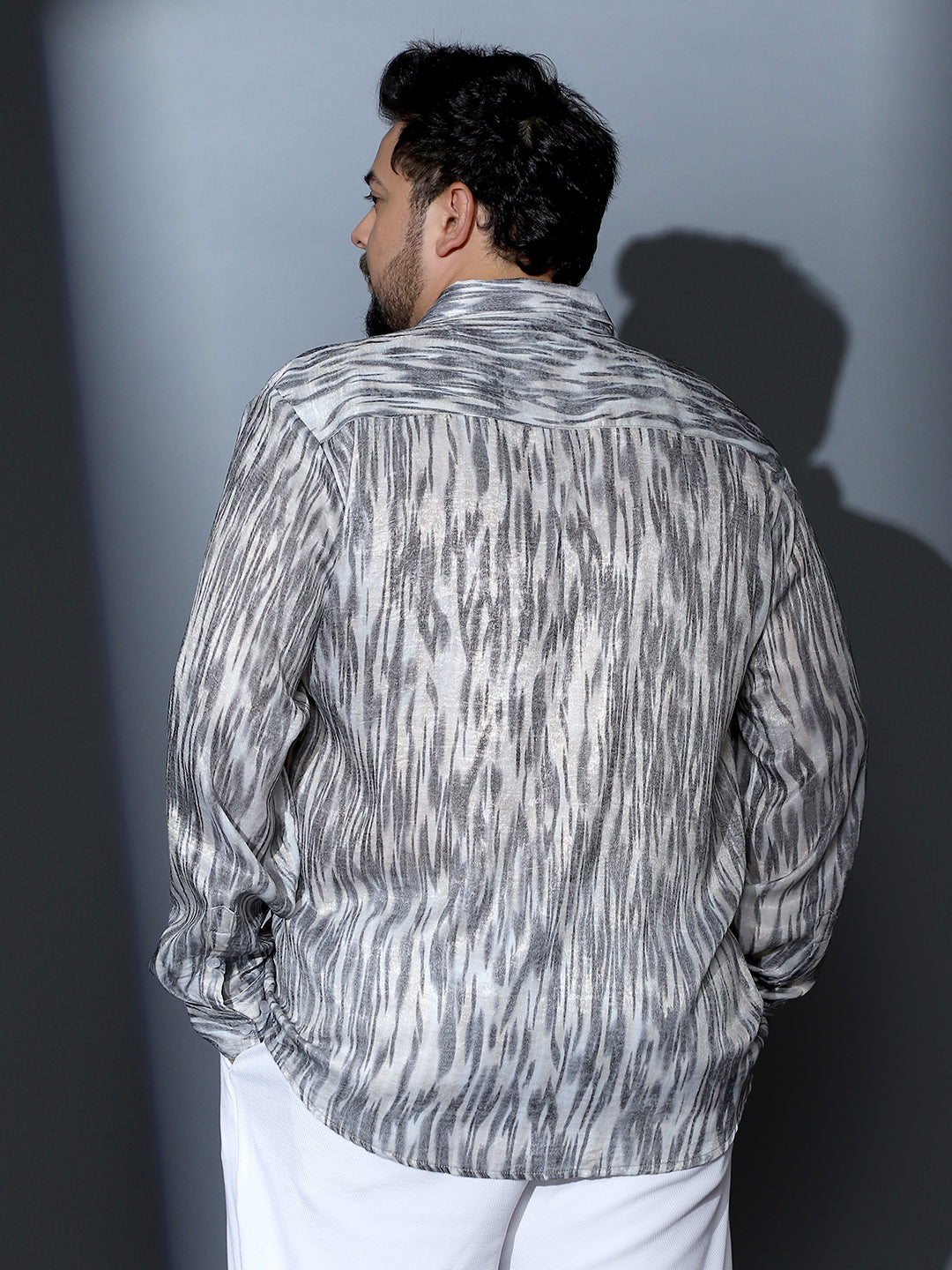 Contrast-Brush Imprint Shirt