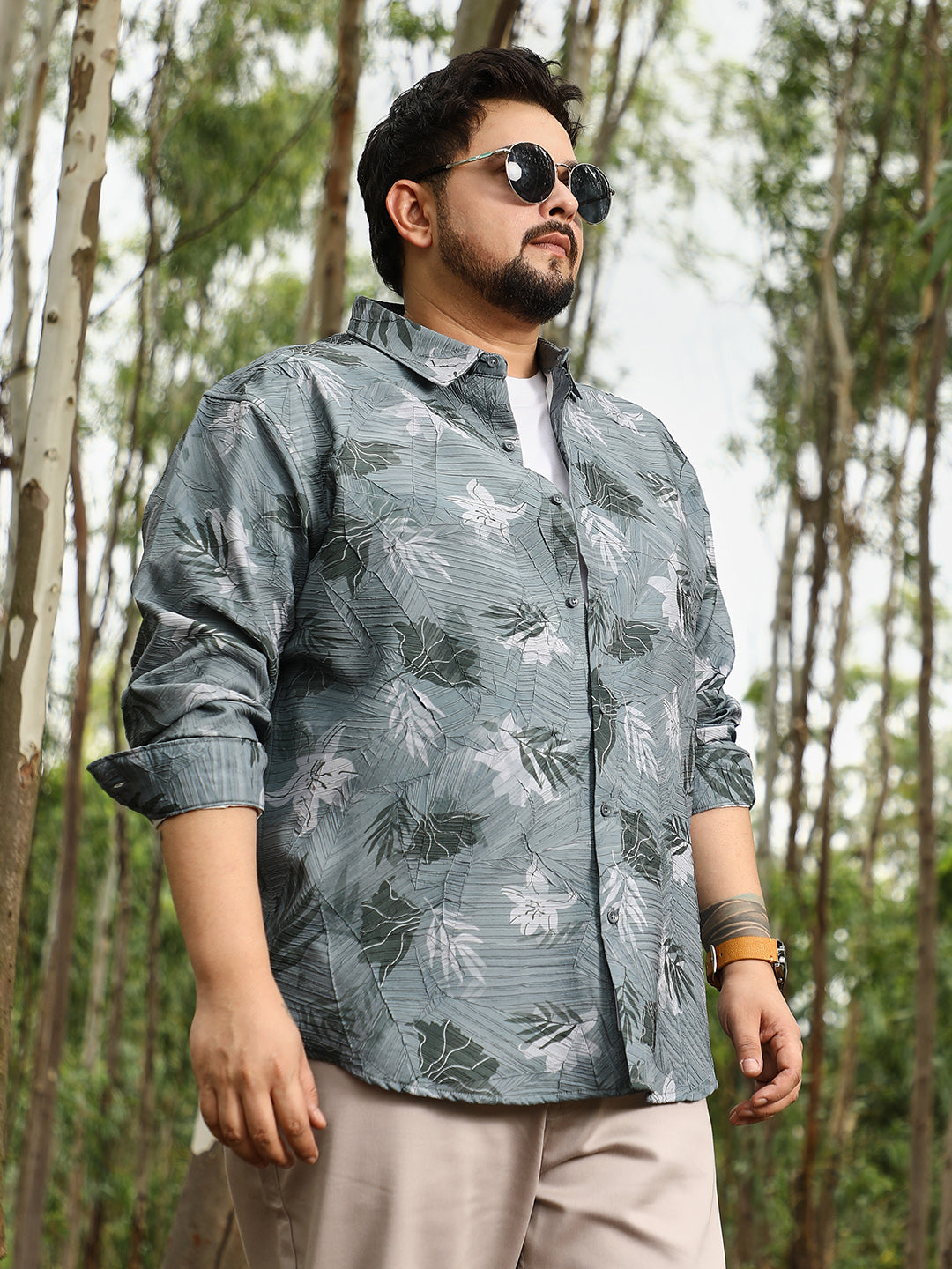 Leaf-Imprint Foliage-Tactile Shirt