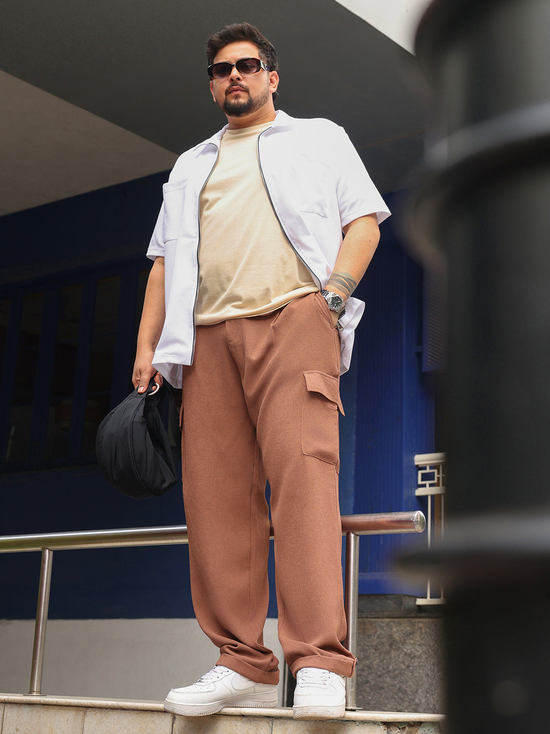 Pleated-Textured Cargo Trousers