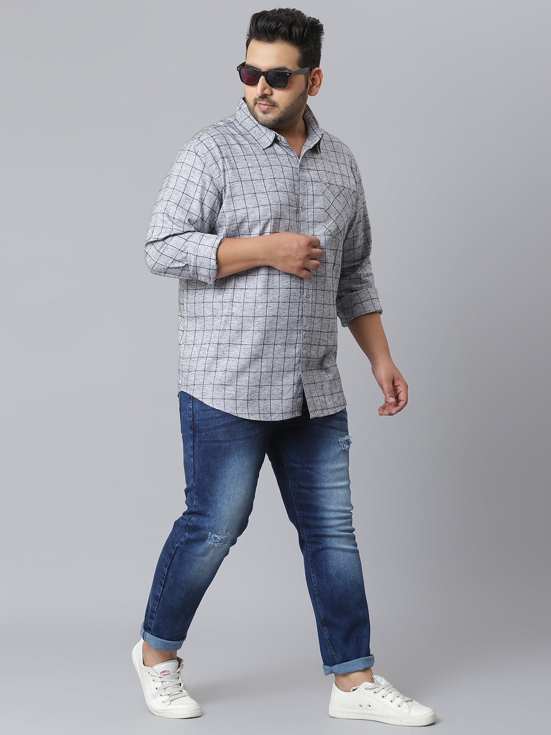 MEN STRIPED HALF SLEEVE CASUAL T-SHIRT