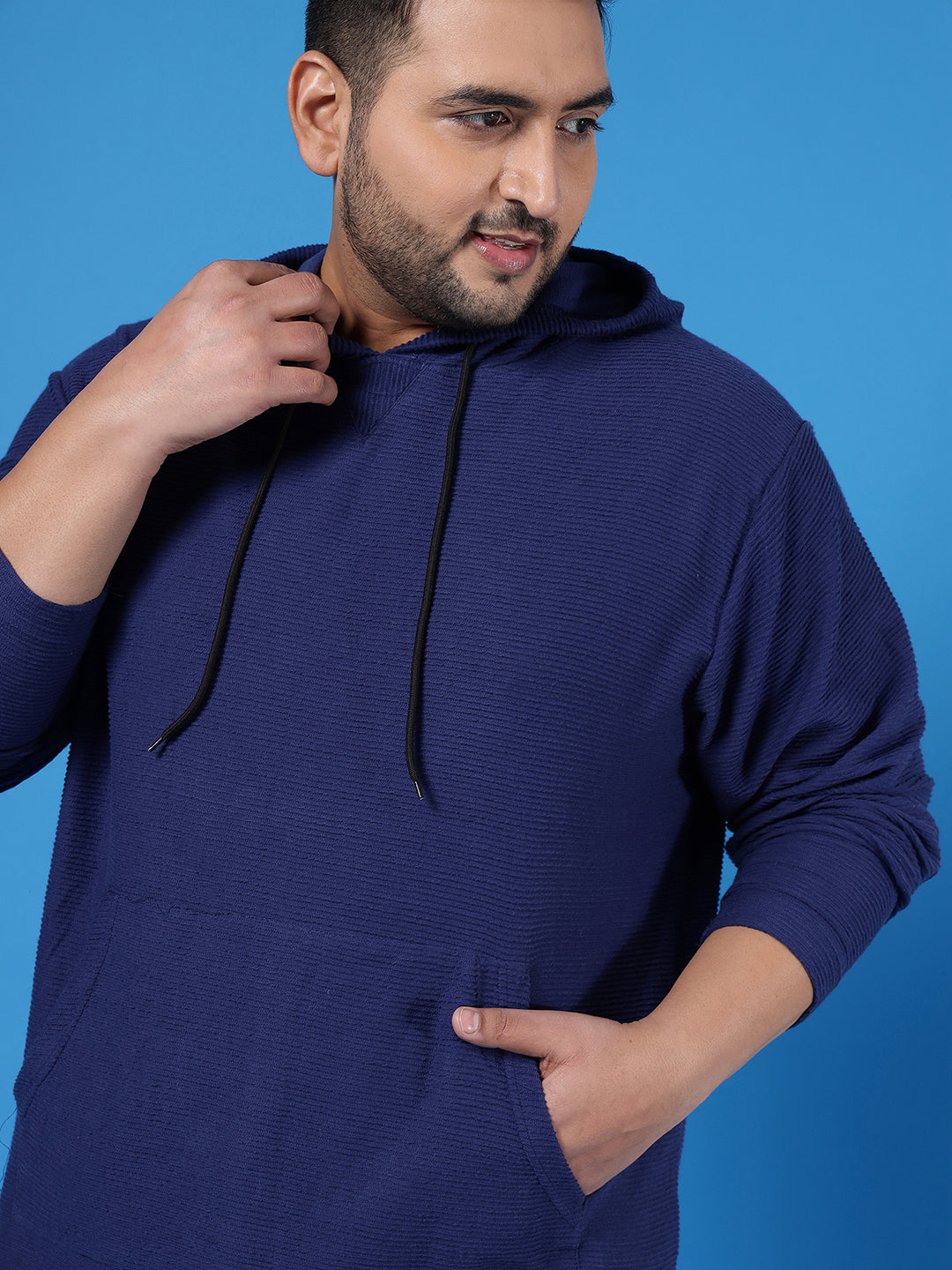 Solid Full Sleeve Hooded Sweatshirt