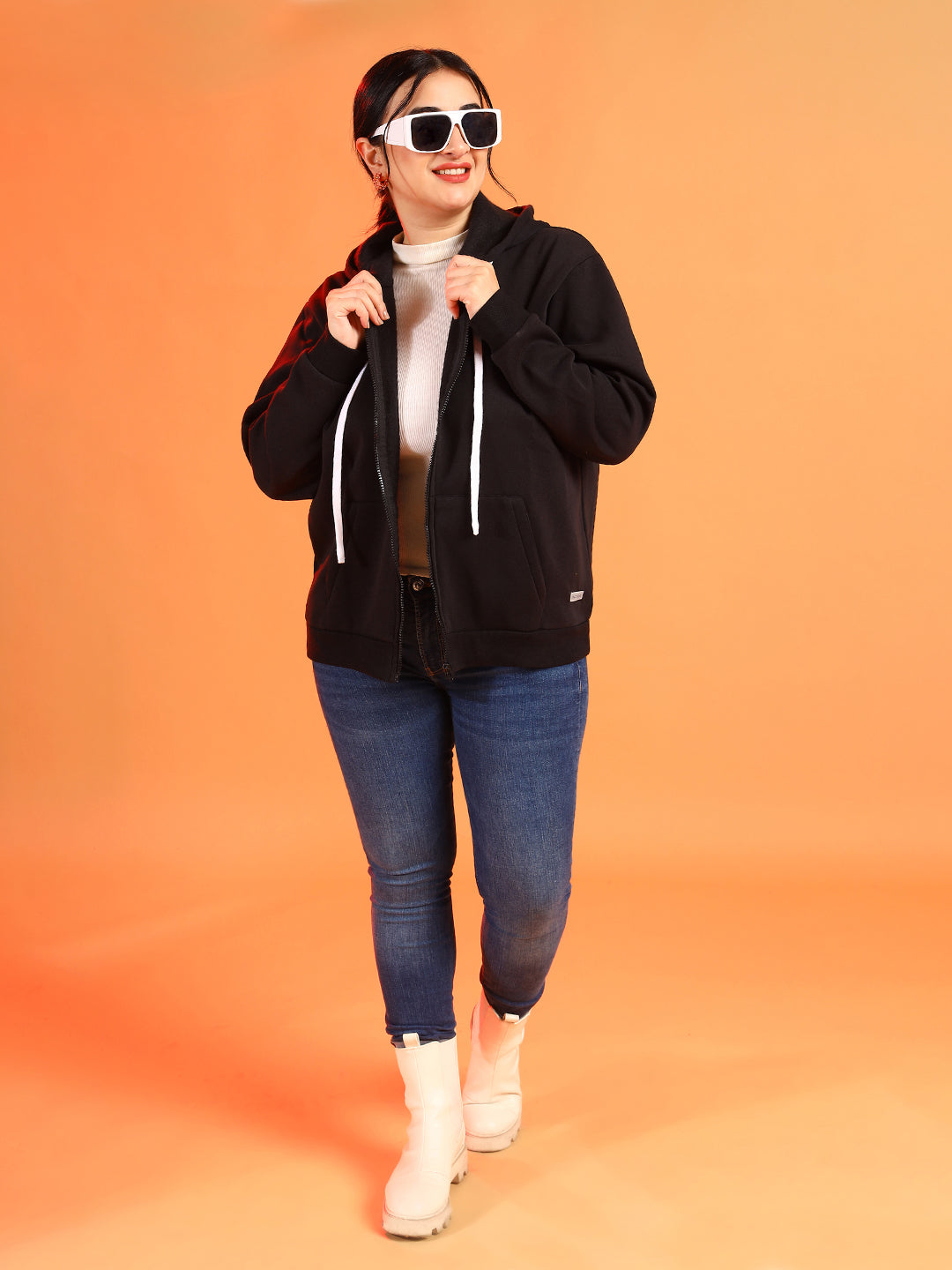 PLUS SIZE WOMEN SOLID HOODED SWEATSHIRT