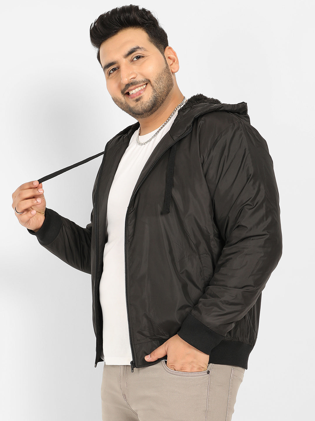 Black Zip-Front Puffer Jacket With Ribbed Hem