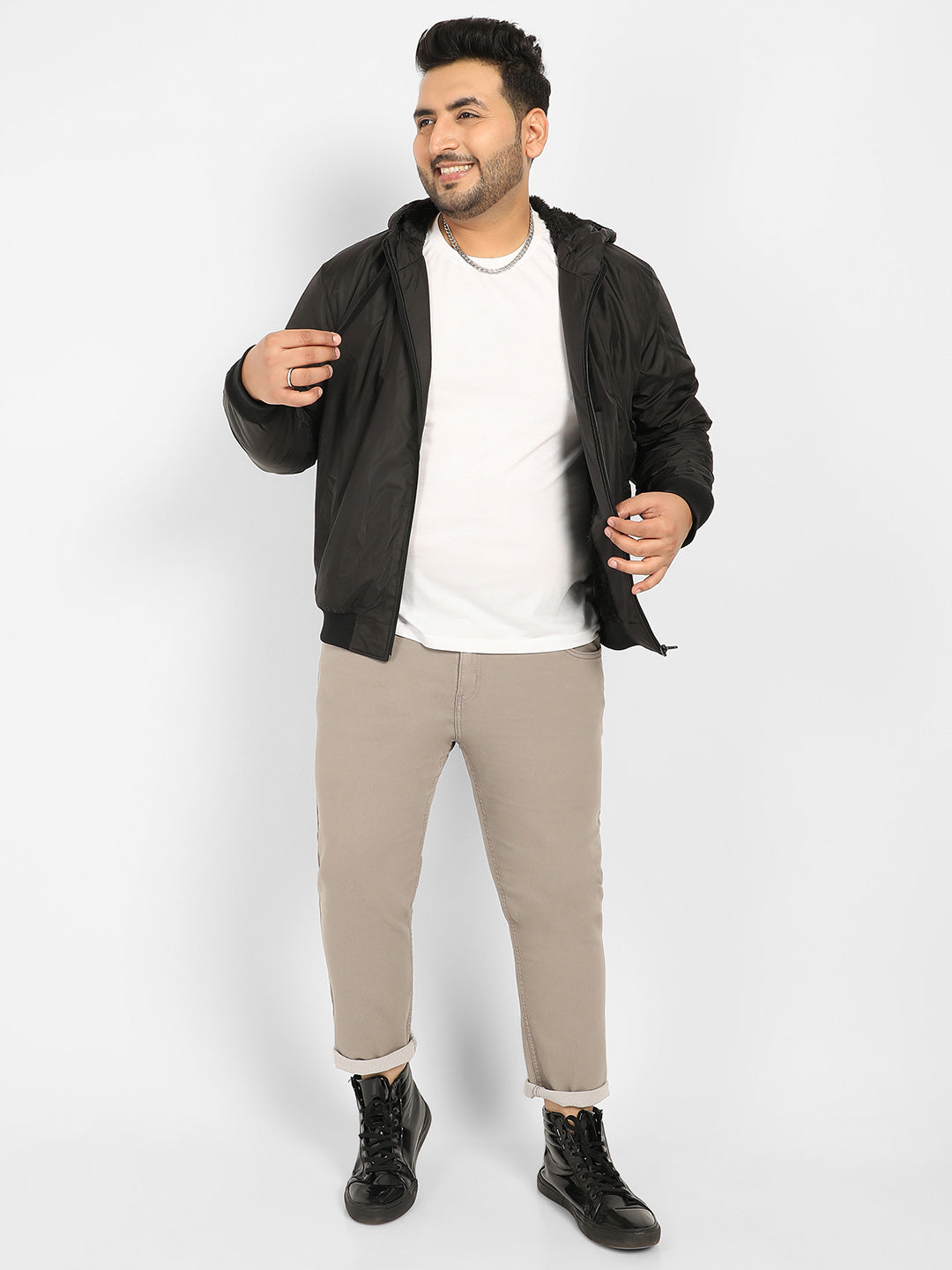 Black Zip-Front Puffer Jacket With Ribbed Hem