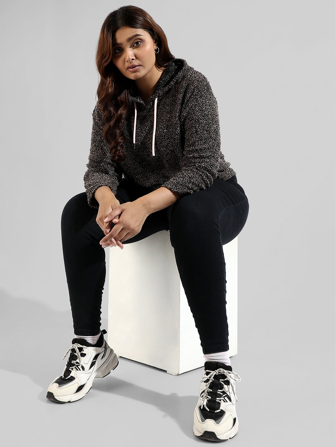 Solid Stylish Hooded Sweatshirts