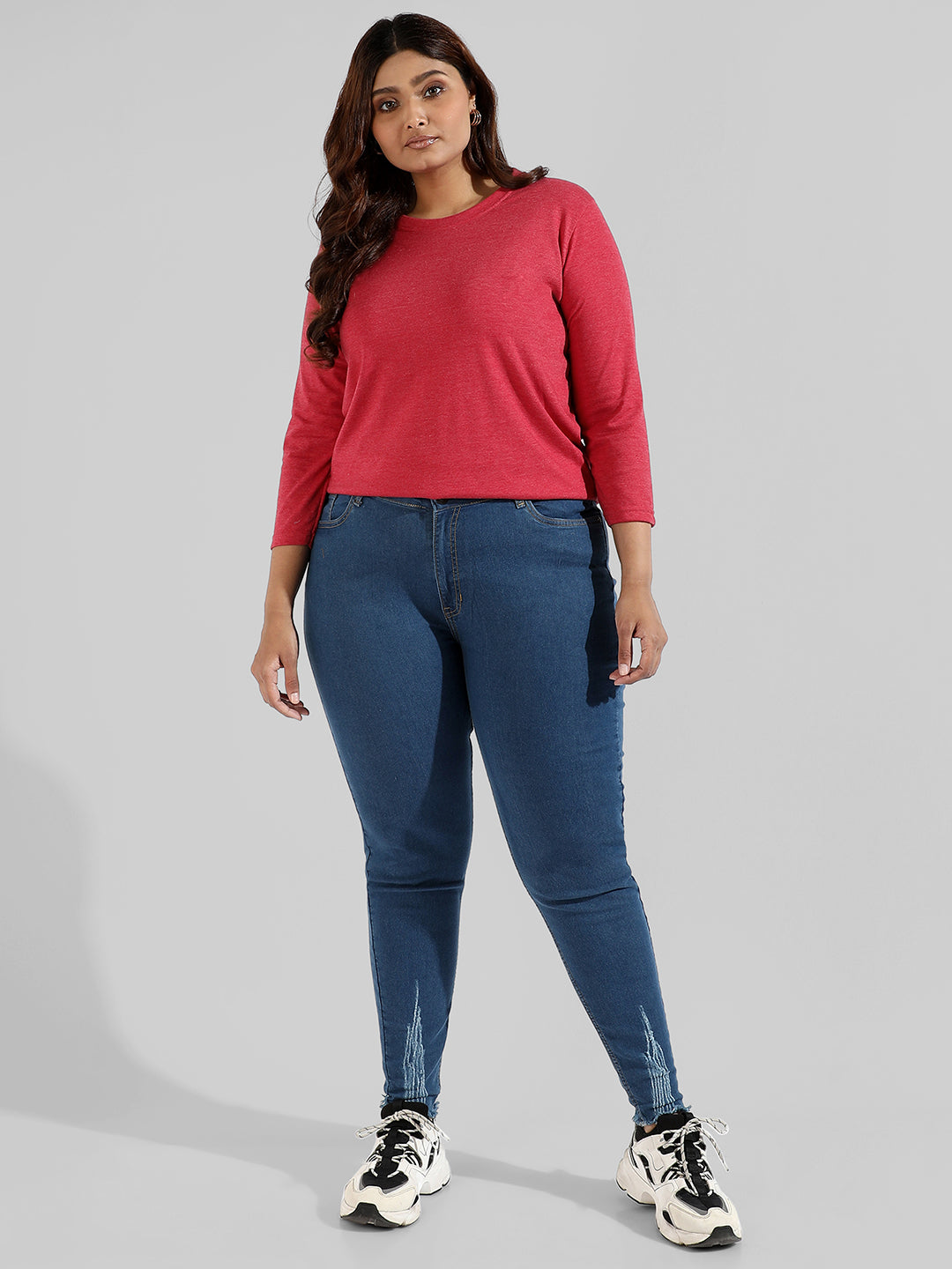 Solid Stylish Quarter Sleeve Round Neck Top