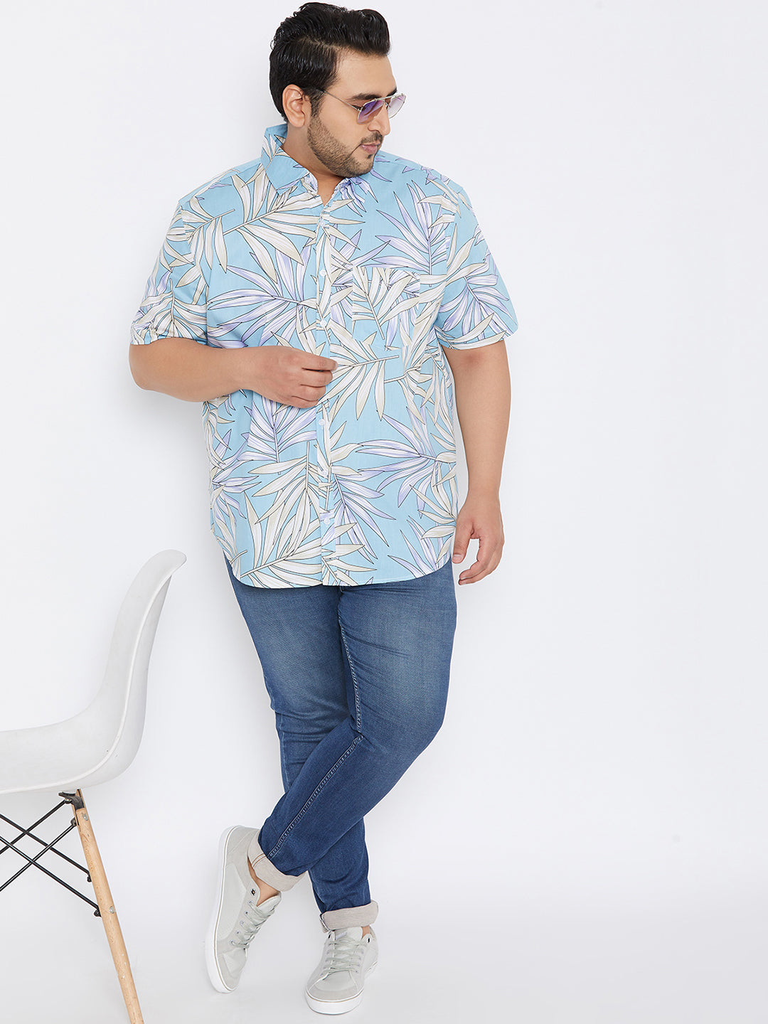 MEN GRAPHIC DESIGN HALF SLEEVE SHIRT