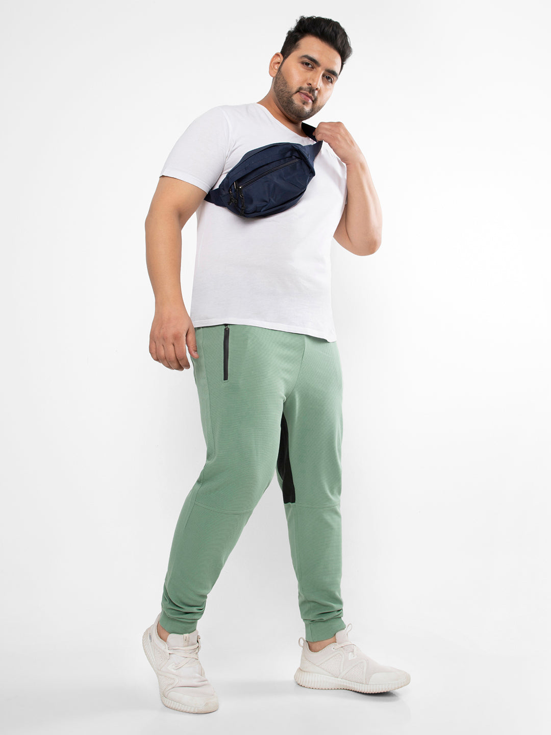 MEN SOLID STYLISH EVENING TRACKPANT