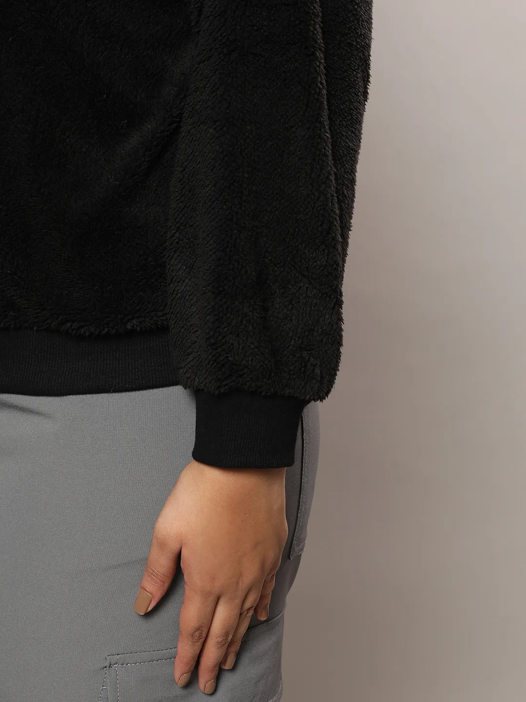 Women's Carbon Black Fleece Hoodie With Zip-Closure