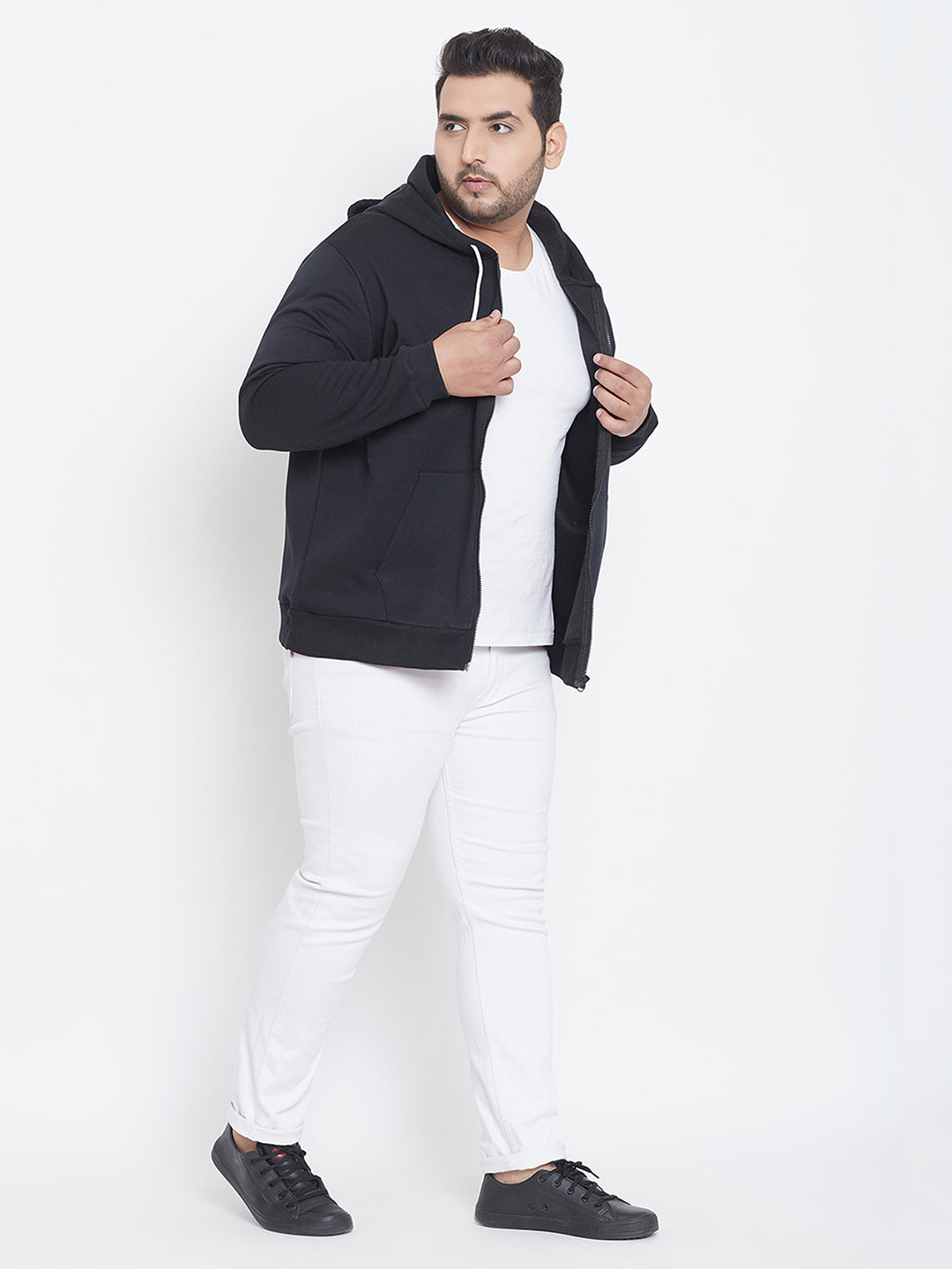 MEN SOLID FULL SLEEVE HOODED CASUAL SWEATSHIRT