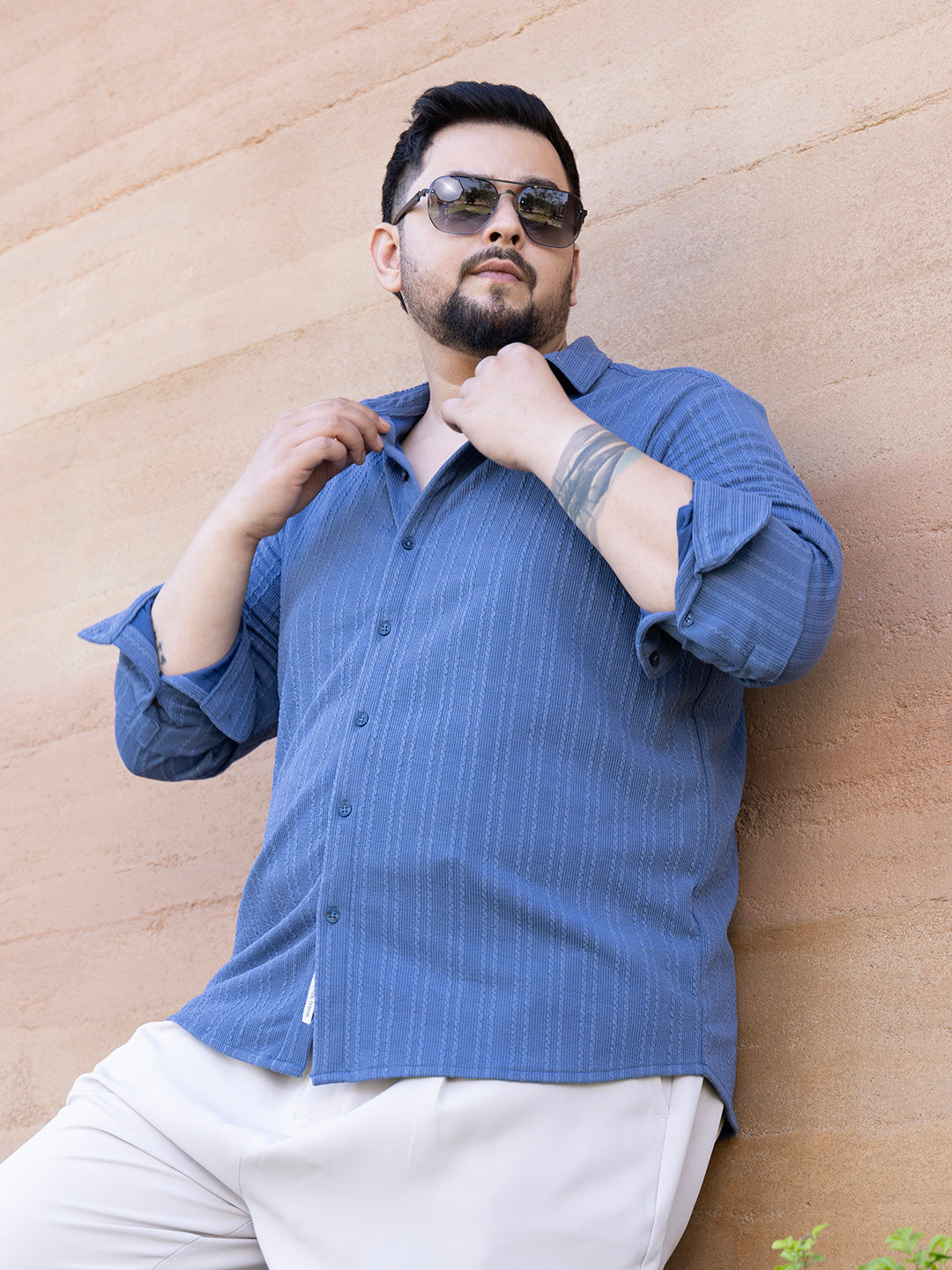 Parallel-Crease Tactile Shirt