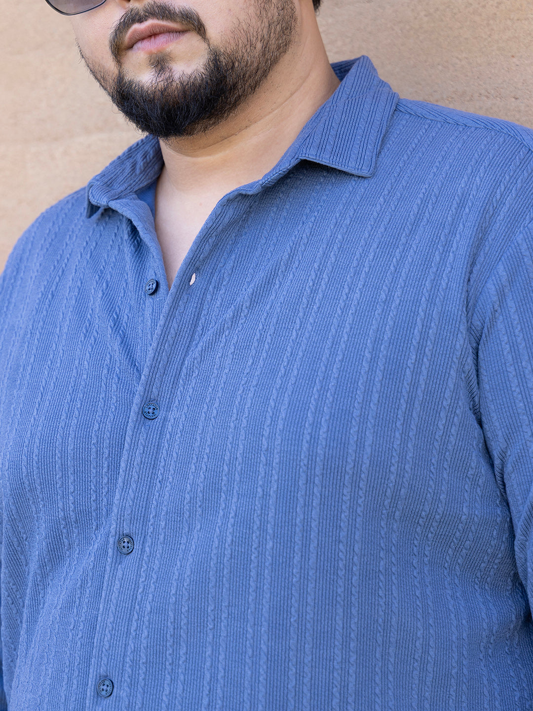 Parallel-Crease Tactile Shirt