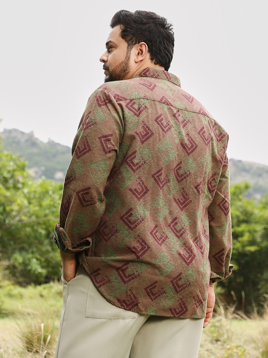 Cubic-Stamp Jacquard Shirt